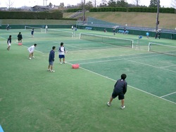 松江市営庭球場